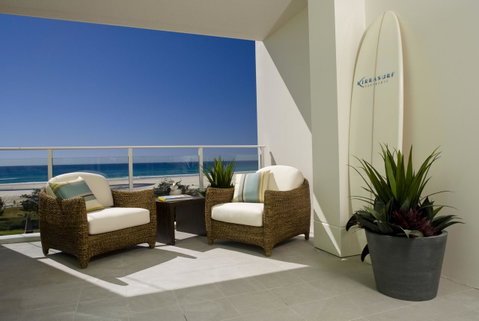 Kirra Surf Apartments - Holiday Find 29