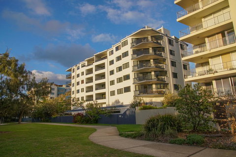 San Marino By The Sea Apartments - Holiday Find 28