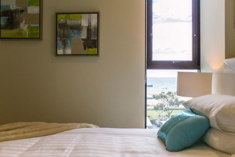 Pure Kirra - Holiday Find 21