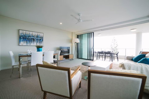 Pure Kirra - Holiday Find 8