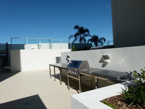 Pure Kirra - Holiday Find 14