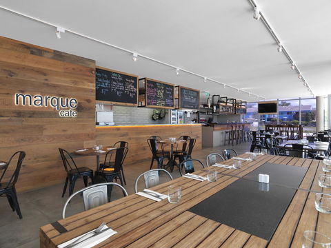 Oaks Mackay Rivermarque Hotel - Holiday Find 8