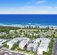 Element on Coolum Beach - Holiday Find