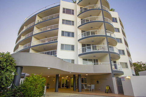 Fairways Golf & Beach Retreat Bribie Island - Holiday Find 9
