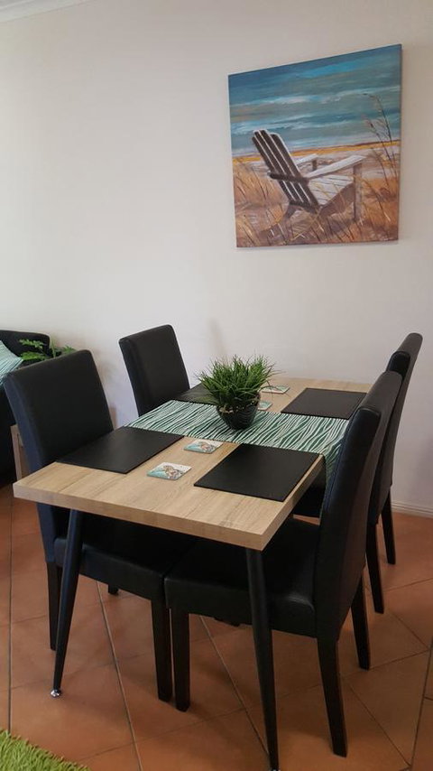 Jackies Holiday Apartment - Holiday Find 18