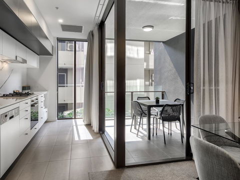 Opera Apartments South Brisbane - Holiday Find 25