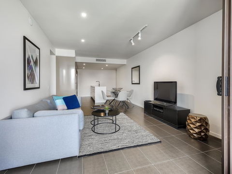 Opera Apartments South Brisbane - Holiday Find 1