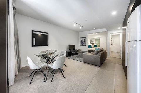 Opera Apartments South Brisbane - Holiday Find 17