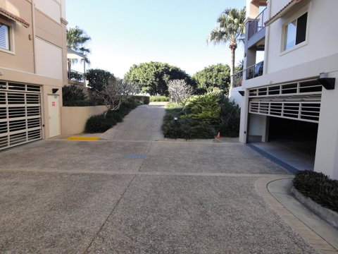 Waterfront Resort Villa With Buggy - Holiday Find 30