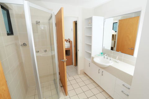 Beach Club Resort Mooloolaba - Holiday Find 25