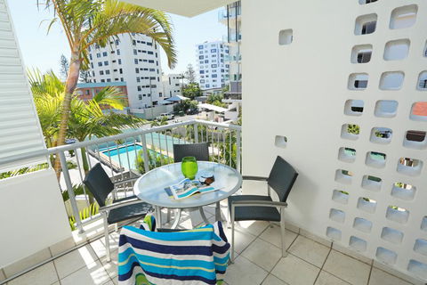 Beach Club Resort Mooloolaba - Holiday Find 17