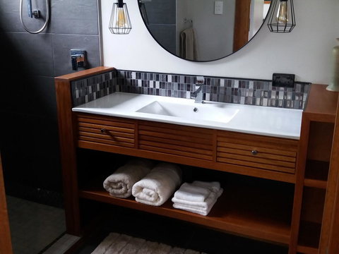 Forest Lodge: Little Villa - Holiday Find 2