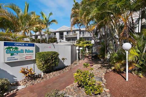 Champelli Palms Apartments - Holiday Find 12