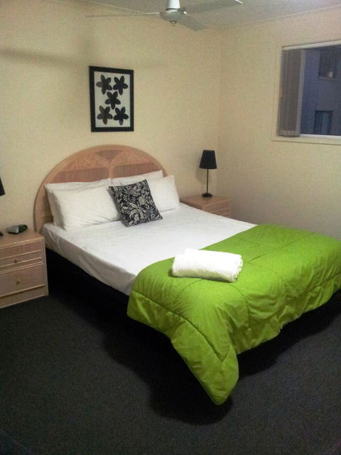 Champelli Palms Apartments - Holiday Find 19