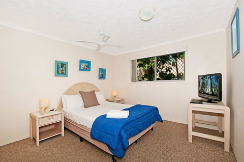 Champelli Palms Apartments - Holiday Find 6