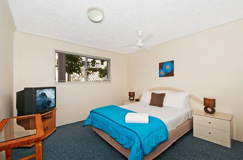 Champelli Palms Apartments - Holiday Find 3