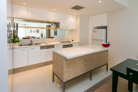 Grand Mercure Allegra Hervey Bay - Holiday Find 3