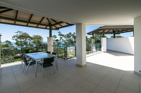 Grand Mercure Allegra Hervey Bay - Holiday Find 17
