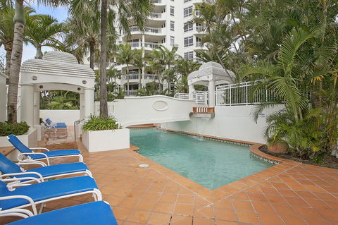 ULTIQA Burleigh Mediterranean Resort - Holiday Find 20