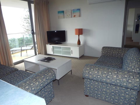 Northwind Beachfront Apartments - Holiday Find 16