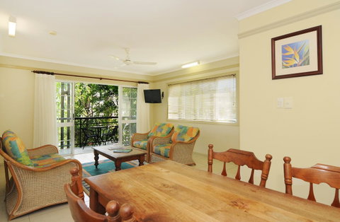 Cairns Queenslander Hotel & Apartments - Holiday Find 27