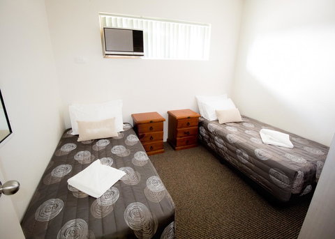 Aabon Apartments & Motel - Holiday Find 28