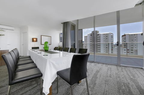 Quest South Brisbane - Holiday Find 12