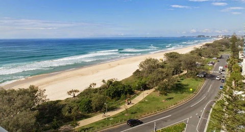 Boulevard Towers On Broadbeach - Holiday Find 37