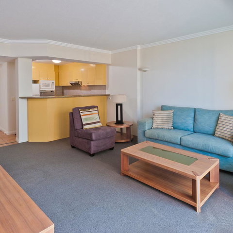 Mantra Crown Towers - Holiday Find 13