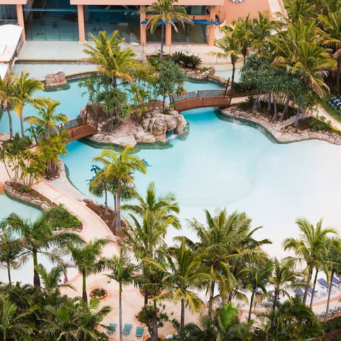 Mantra Crown Towers - Holiday Find 6