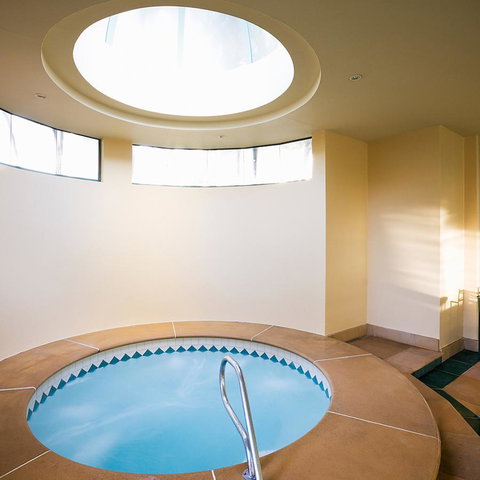 Mantra Crown Towers - Holiday Find 12