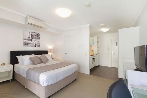 Allegro Apartments - Holiday Find 6