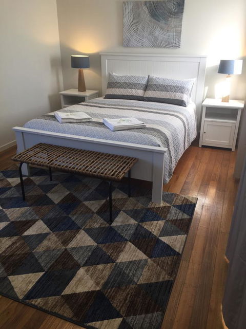 Malanda Manor Guesthouse - Holiday Find 8