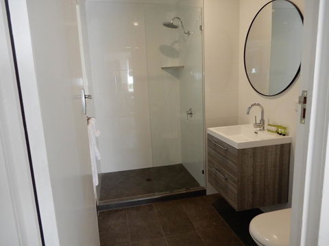 Malanda Manor Guesthouse - Holiday Find 5