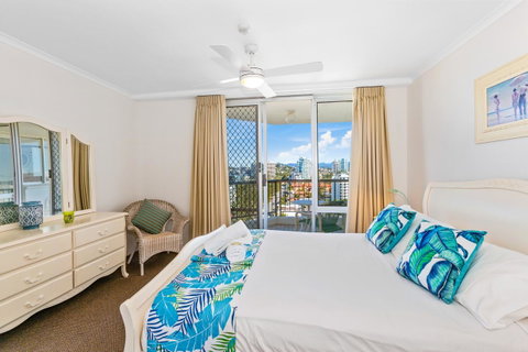 Rainbow Commodore Coolangatta - Holiday Find 25