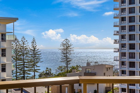 Rainbow Commodore Coolangatta - Holiday Find 36