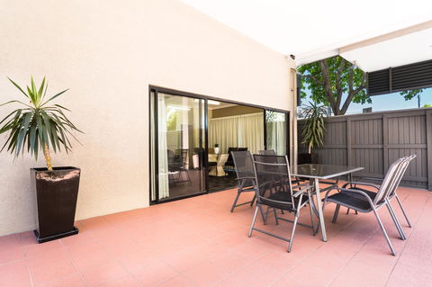 Riverside Hotel Southbank - Holiday Find 14