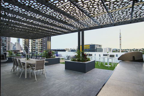 Arise Harmony Apartments - Holiday Find 2