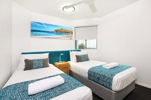 Malibu Apartments - Holiday Find 3
