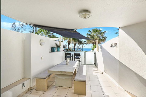 Malibu Apartments - Holiday Find 9