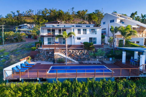 Nautilus On The Hill - Airlie Beach - Holiday Find 18