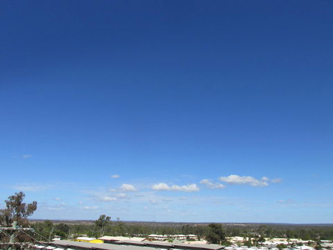 Monterey Apartments Moranbah - Holiday Find 1