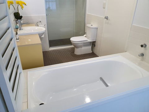 Azure Sea Whitsunday Resort - Holiday Find 3