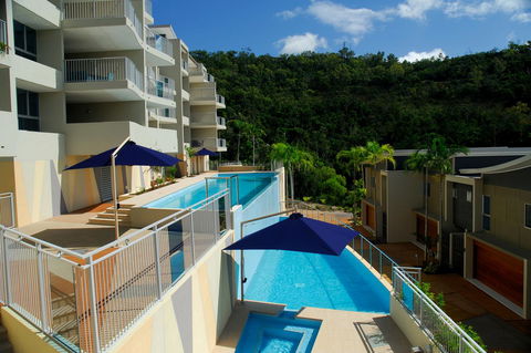 Azure Sea Whitsunday Resort - Holiday Find 0