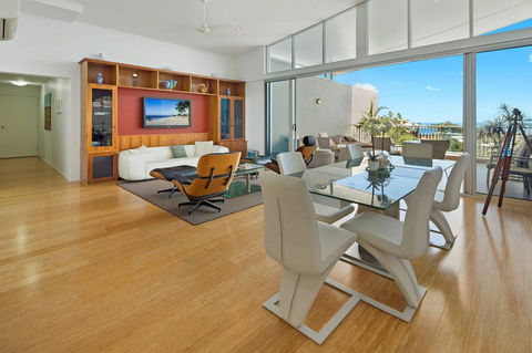 Azure Sea Whitsunday Resort - Holiday Find 16