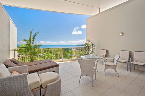 Azure Sea Whitsunday Resort - Holiday Find 10