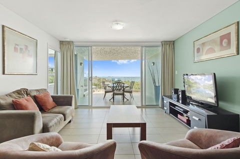 Azure Sea Whitsunday Resort - Holiday Find 42
