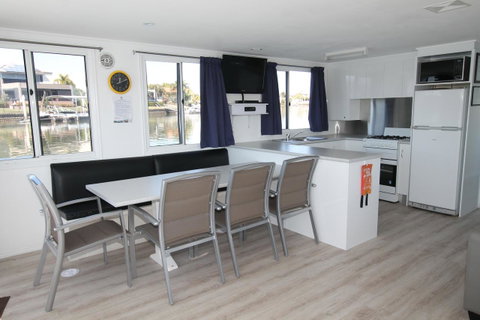 Coomera Houseboats - Holiday Find 16
