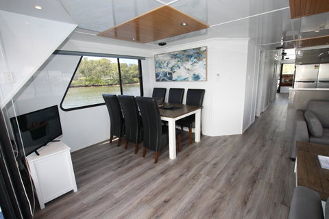 Coomera Houseboats - Holiday Find 36
