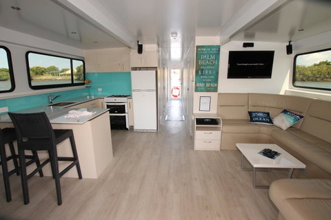 Coomera Houseboats - Holiday Find 9